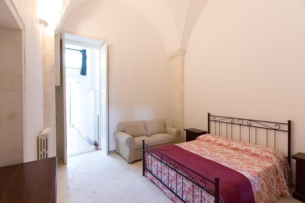Appartamento Palazzo Ancona マルティナ・フランカ エクステリア 写真