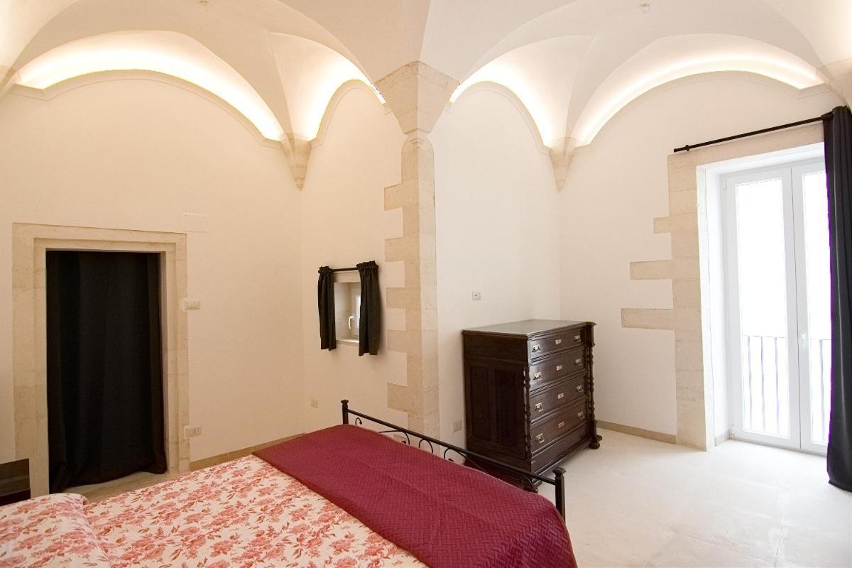 Appartamento Palazzo Ancona マルティナ・フランカ エクステリア 写真